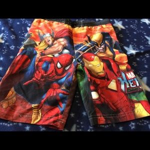 Boys 4/5 Marvel Heroes swim trunks 💸NO OFFERS💸