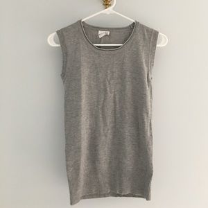 Sleeveless sweater