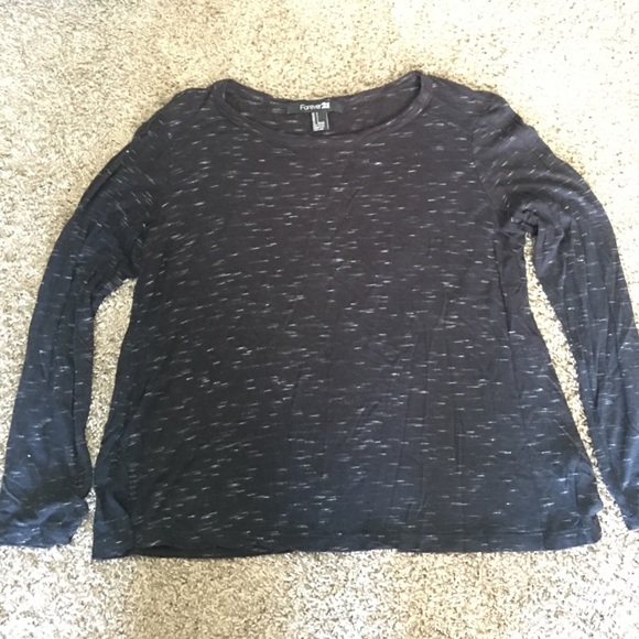 Long sleeve top - Picture 1 of 3