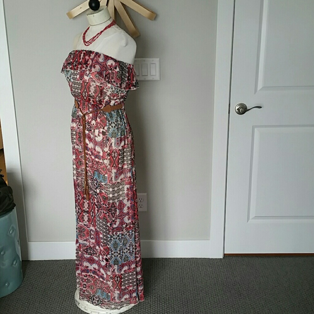 NWOT Belted Maxi Dress - Picture 3 of 4