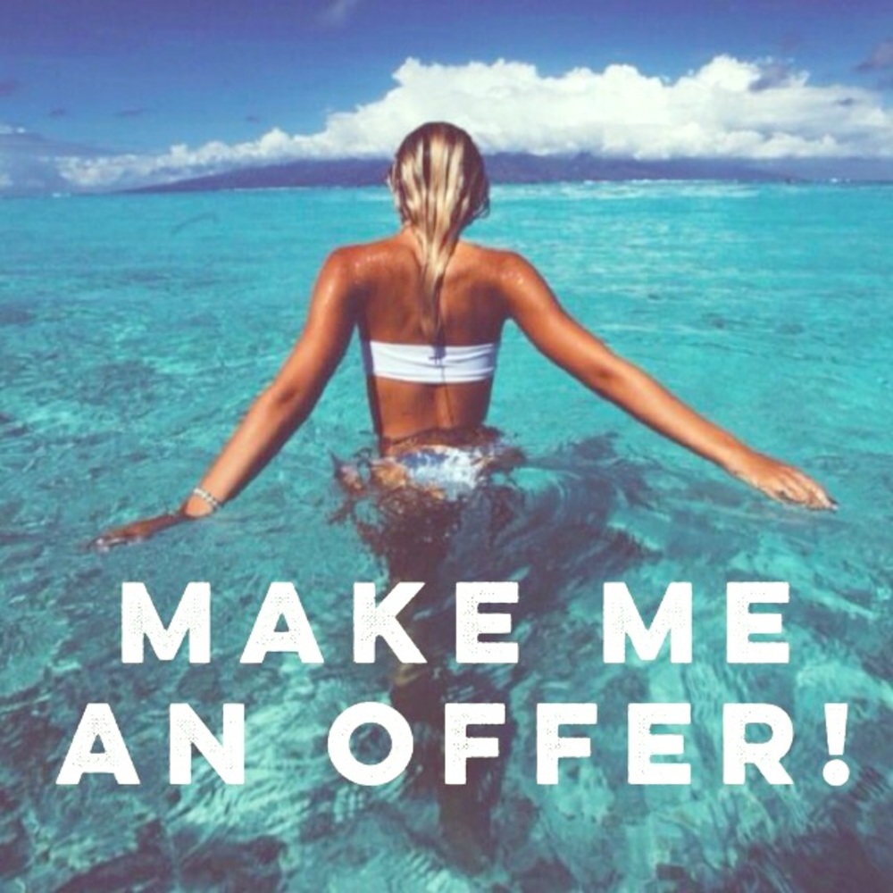 ✌🏼I accept all reasonable offers!🛍💰💵