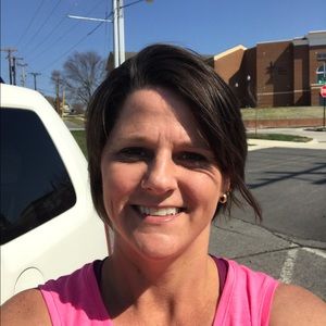 Meet your Posher, Deana