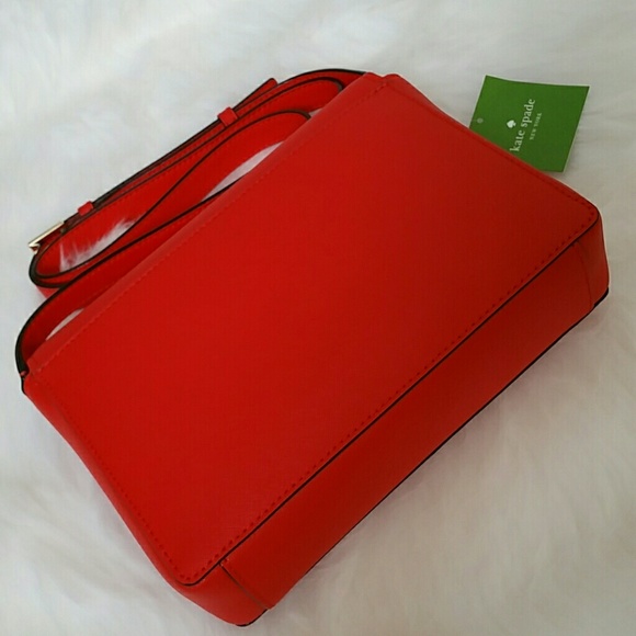 ♠kate spade red cameron street dody crossbody - Picture 2 of 5