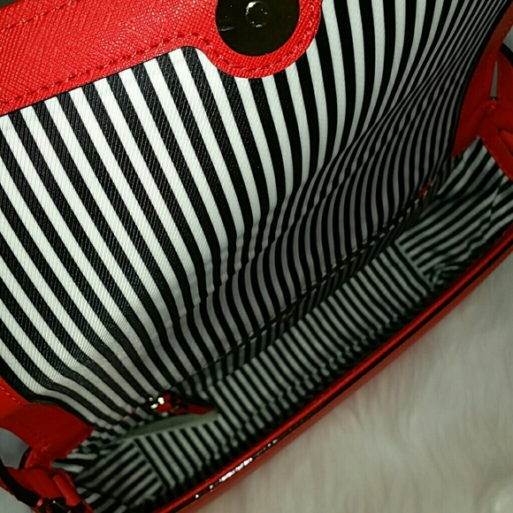 ♠kate spade red cameron street dody crossbody - Picture 5 of 5