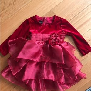 Red Isobella and Chloe holiday dress size 12 mo.