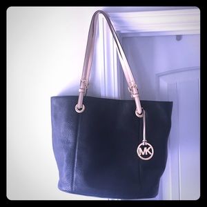 Black leather Michael Kors bag