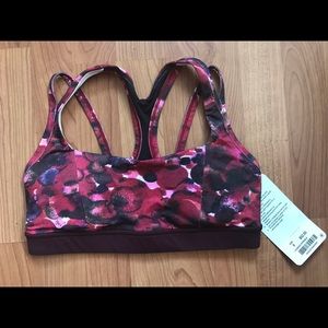 Lulumon althelica sports bra size 8, new!