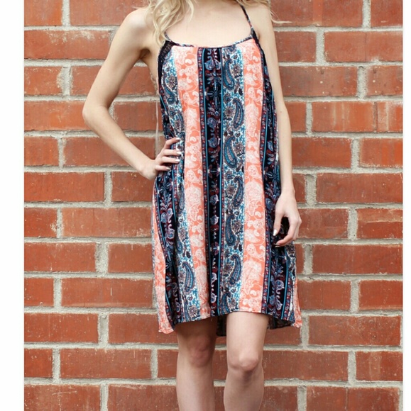 3/$10 Gauze Crochet Tunic - Picture 3 of 4