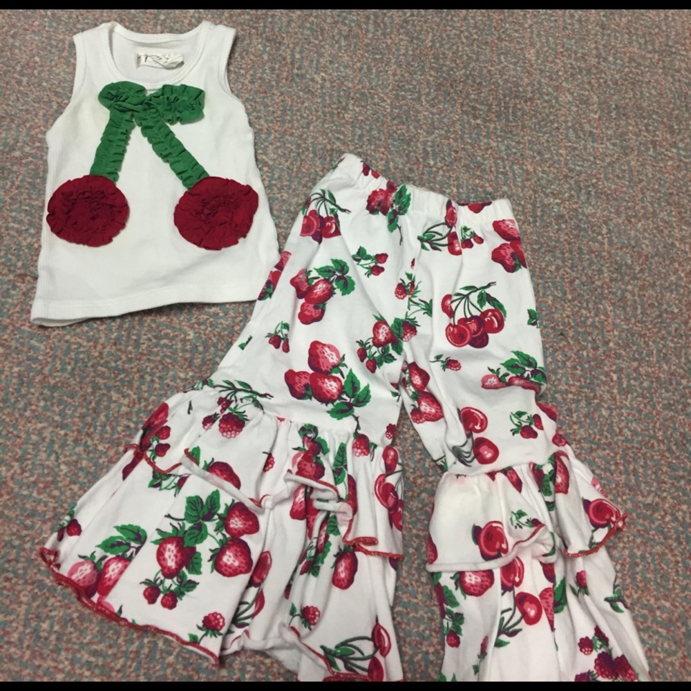 Girl's Tralala set 12-18 months