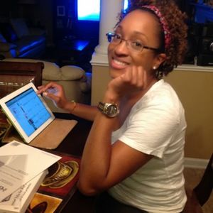 Meet your Posher, Jacqueline