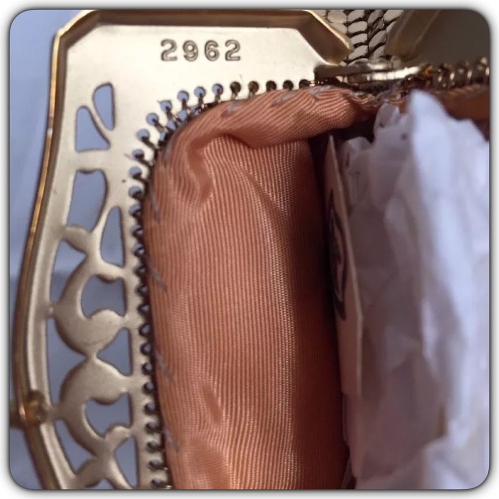 VINTAGE WHITING & DAVIS CO. NEW IN BOX MESH BAG! - Picture 2 of 9