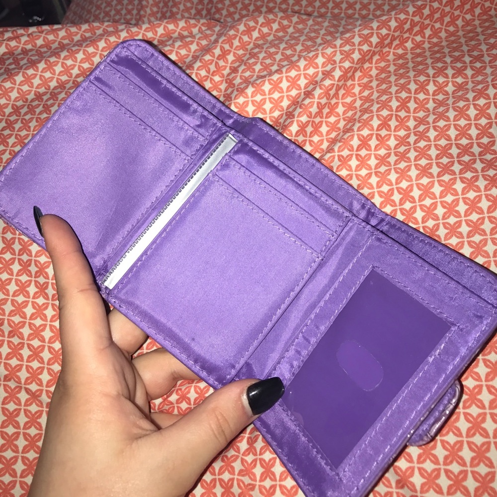 Three Wallets - image 4