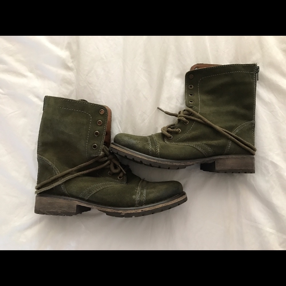 Steve Madden combat boots