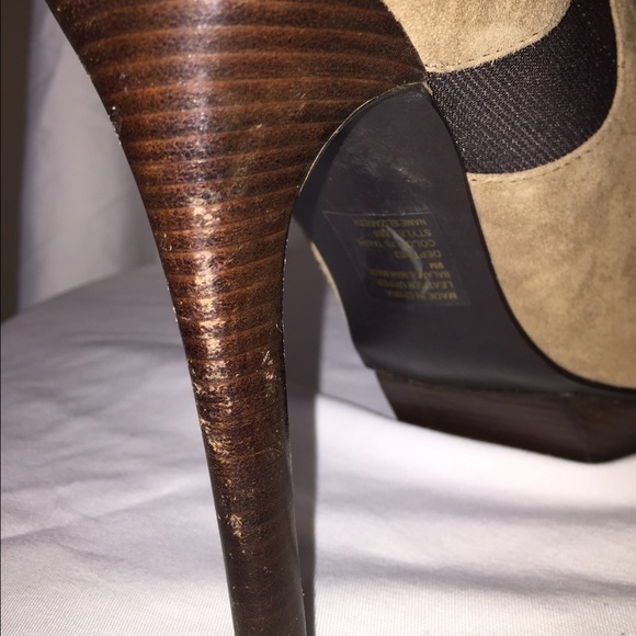 Booties - Picture 6 of 7