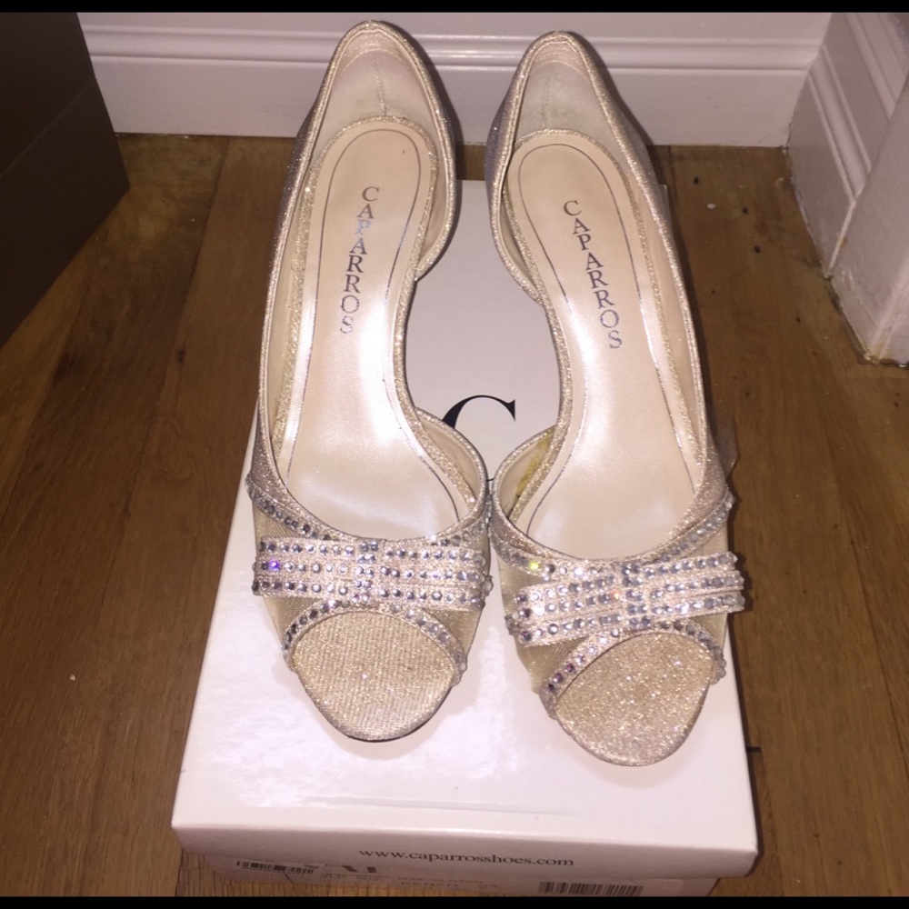 Evening shoes