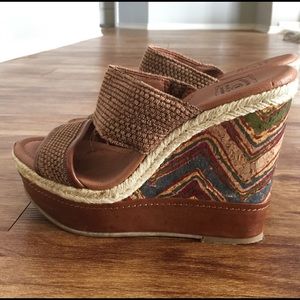 Lucky Brand multicolored summer wedges