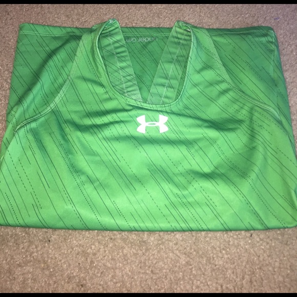 Under Armour workout razorback - Picture 1 of 5