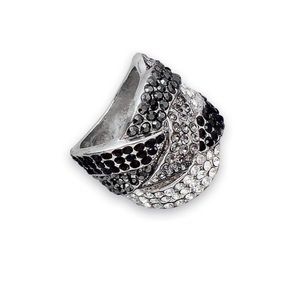 Lia Sophia Cocktail Hour Ring Size 5