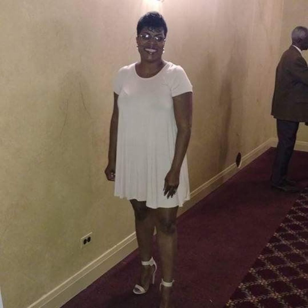 Meet your Posher, Dana