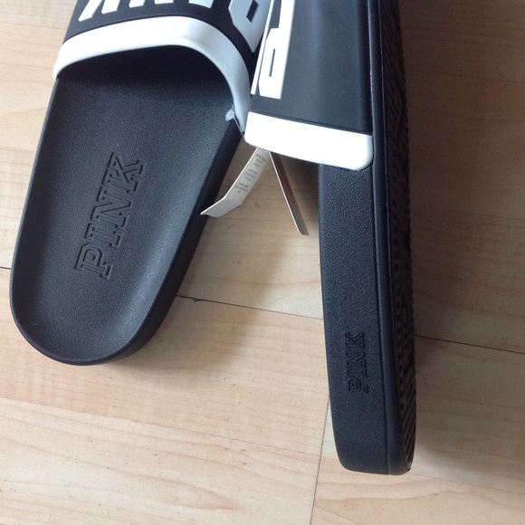 VS Pink Slides Sandals - Picture 4 of 5