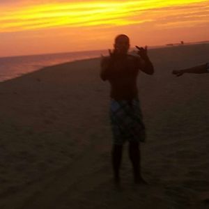 Meet your Posher, Devin