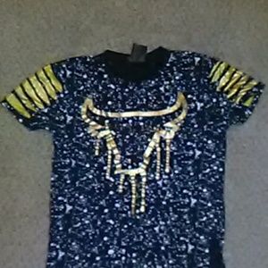 Gold and black bulls shirt