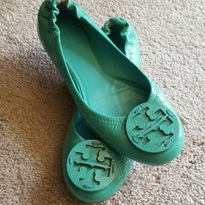Size 6 Tory Burch Reva flats teal