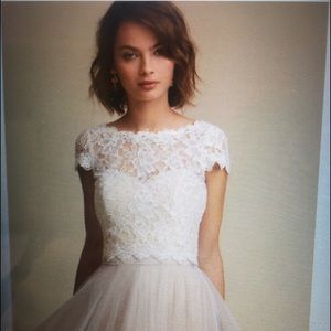 Wedding dress topper