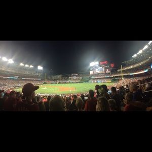 Meet your Posher, Hayley