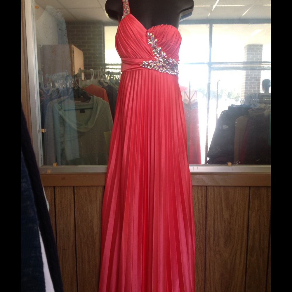 Prom dress