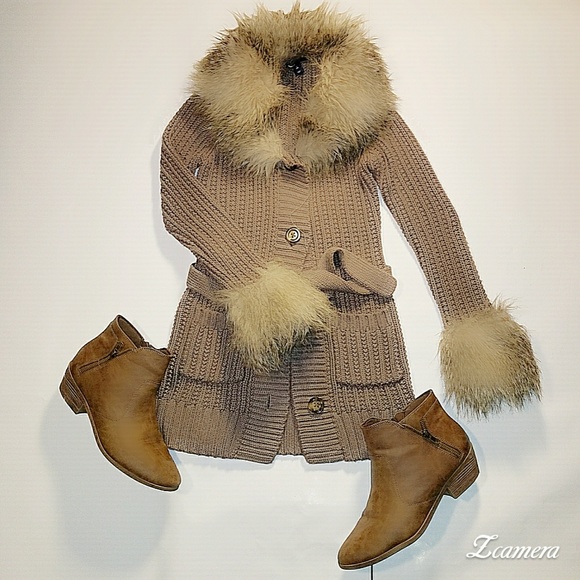 gapkid Other - Gap kids brown knitted sweater/hoodie.