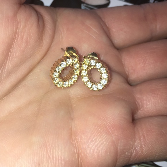 Necklace and Earrings - Picture 2 of 3