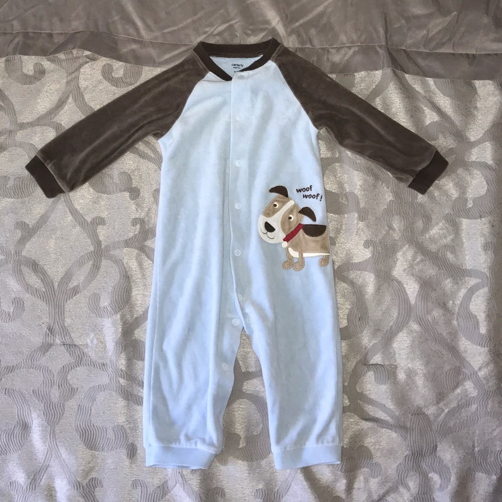 Carter's long sleeve one piece outfit size 18M