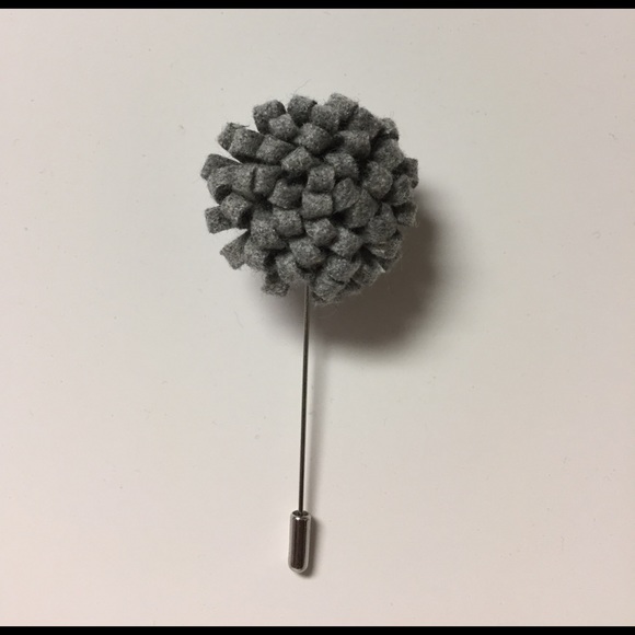 Lapel Flower and Pocket Round set. - Picture 3 of 3