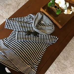 Splendid cowl neck sweater