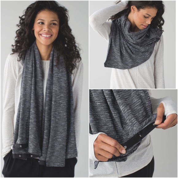 lululemon athletica Accessories - Lululemon Vinyasa Scarf