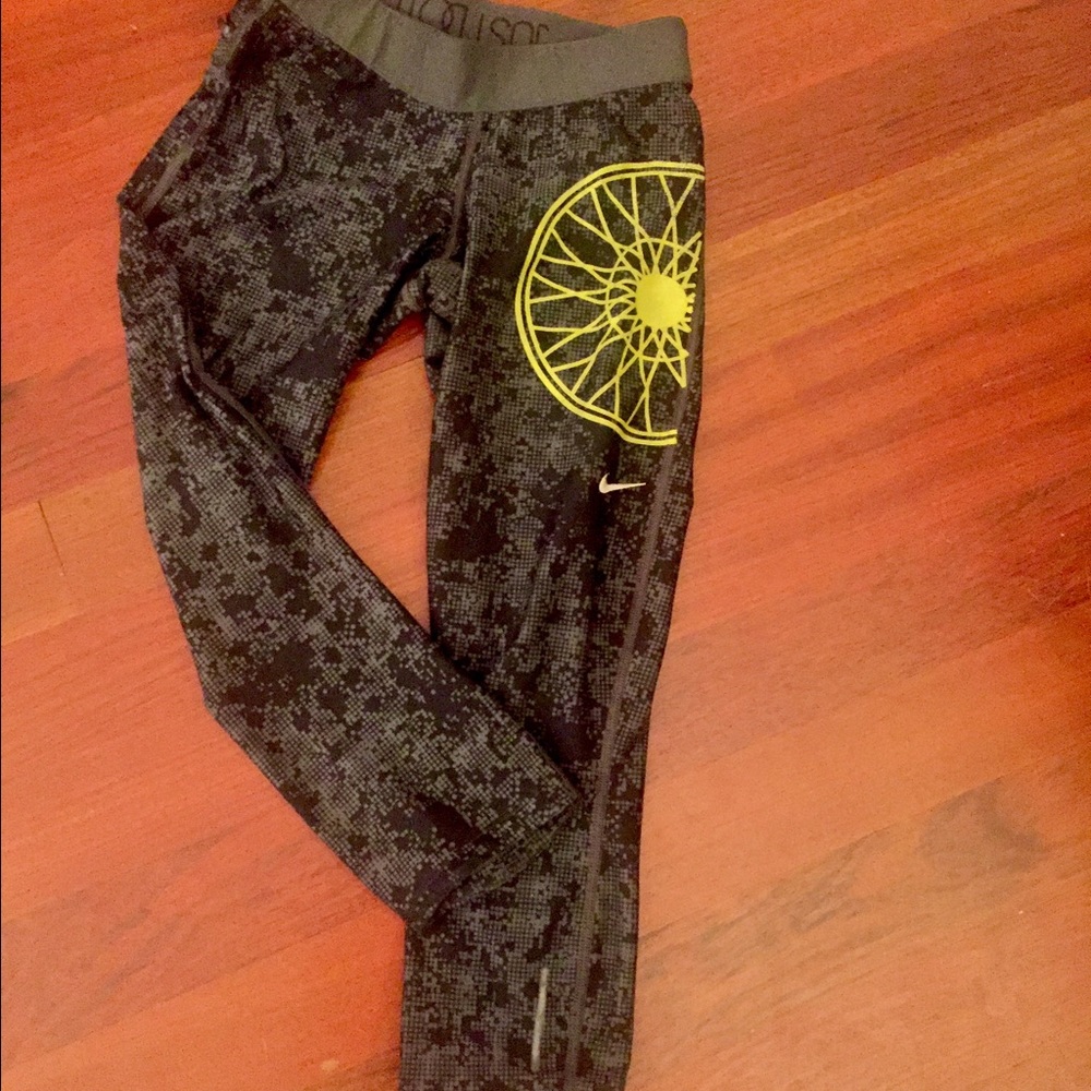 SoulCycle Nike vintage leggings size S