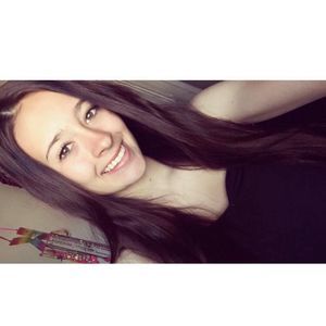 Meet your Posher, Kaitlyn