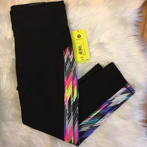 NWT Performance Fit Capri size S