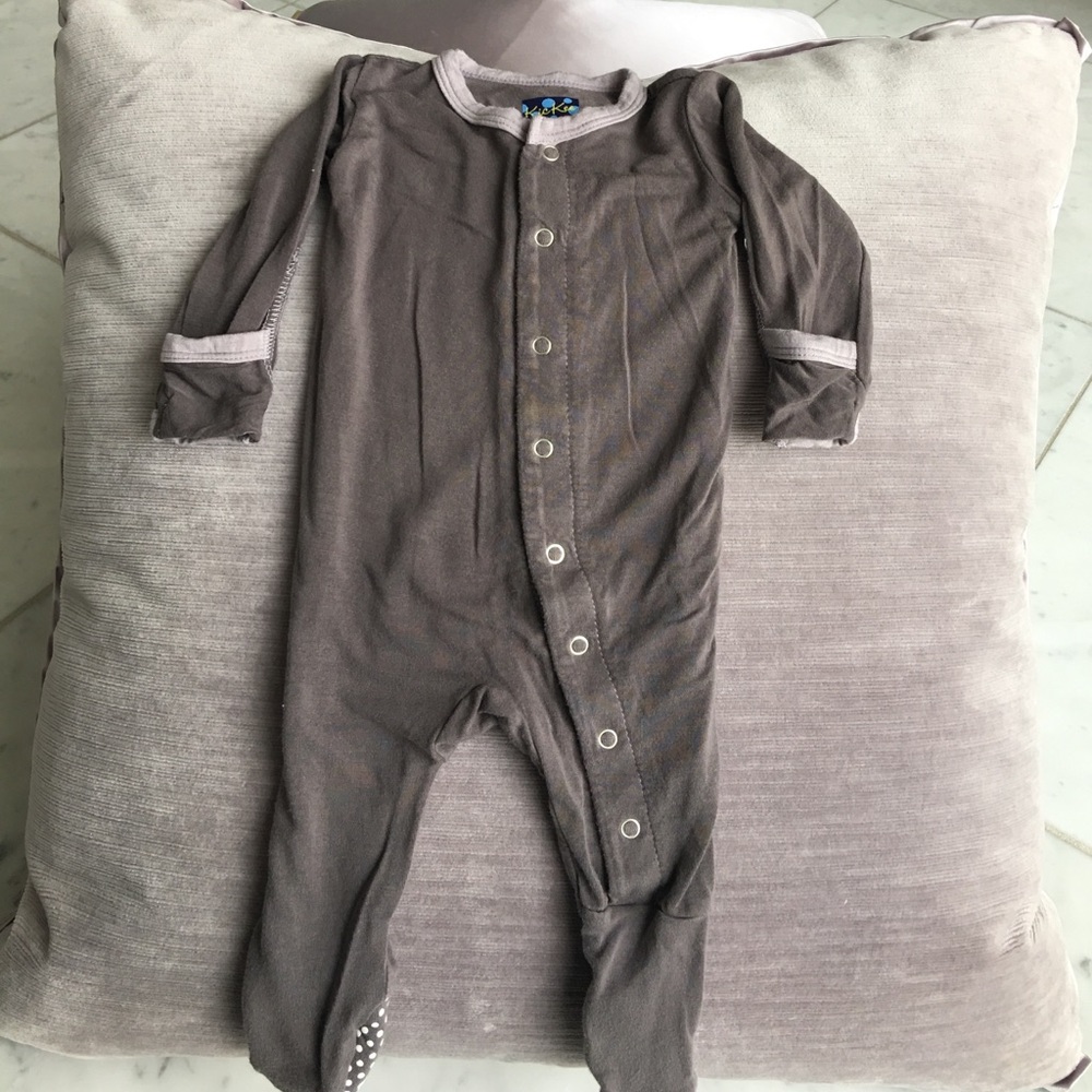 KicKee Pants - NewBorn - Gray Footie