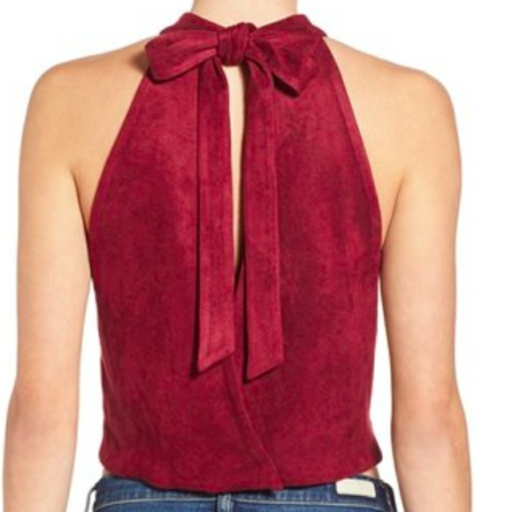 J.O.A Halter Crop Top - Picture 1 of 4