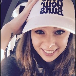 Meet your Posher, Kaitlyn