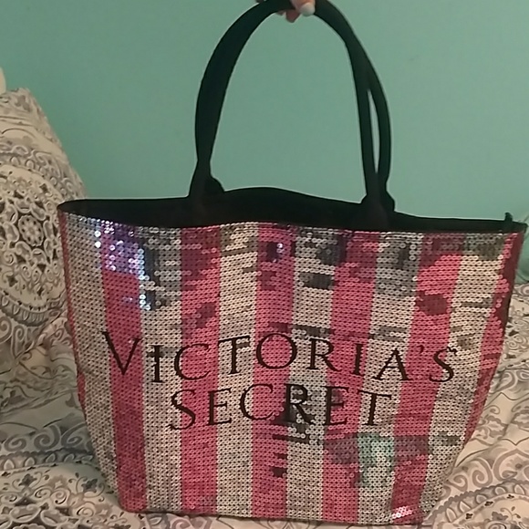 Victorias Secret tote - Picture 2 of 4