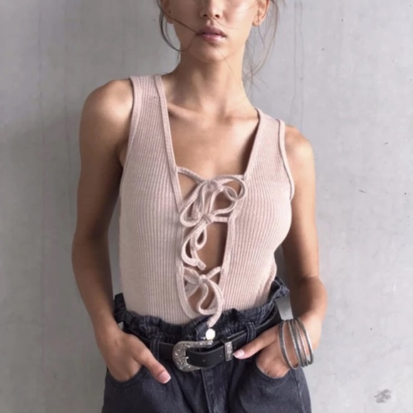 Last✨🆕Tessa Nude Lace Up Bodysuit - Picture 2 of 7