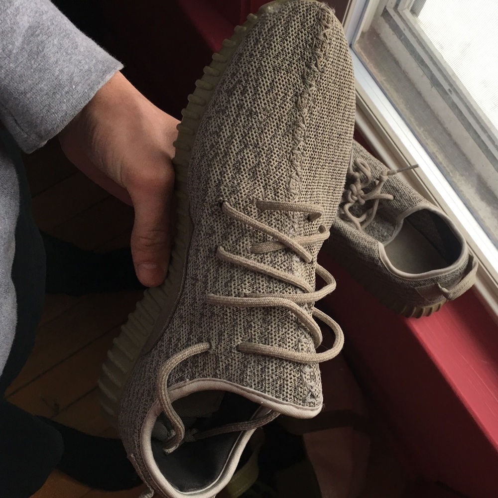 UA Yeezy 350