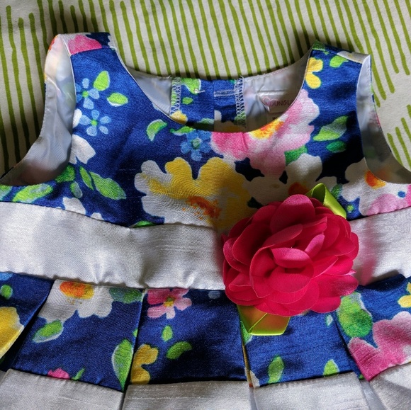 EUC Toddler 18 month floral formal dress - Picture 2 of 5