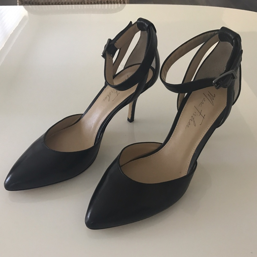 Marc Fisher Shoes Size 7 Like New