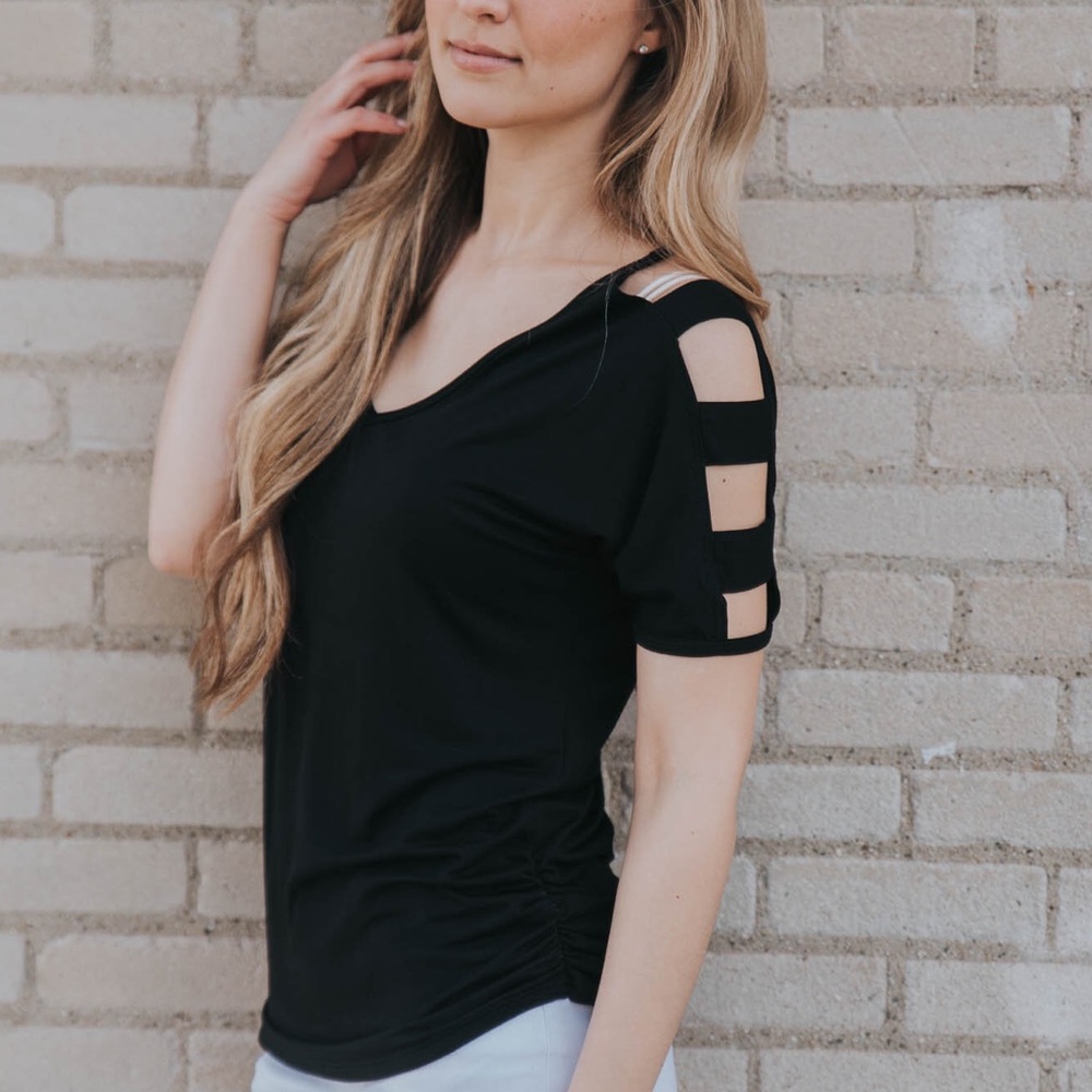 Detailed Cut Out Sleeves Top - Black