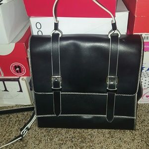 Vince Camuto black and white bag