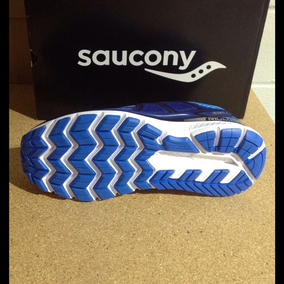 Saucony Men's Triumph ISO 3 Running Shoe - Picture 4 of 4